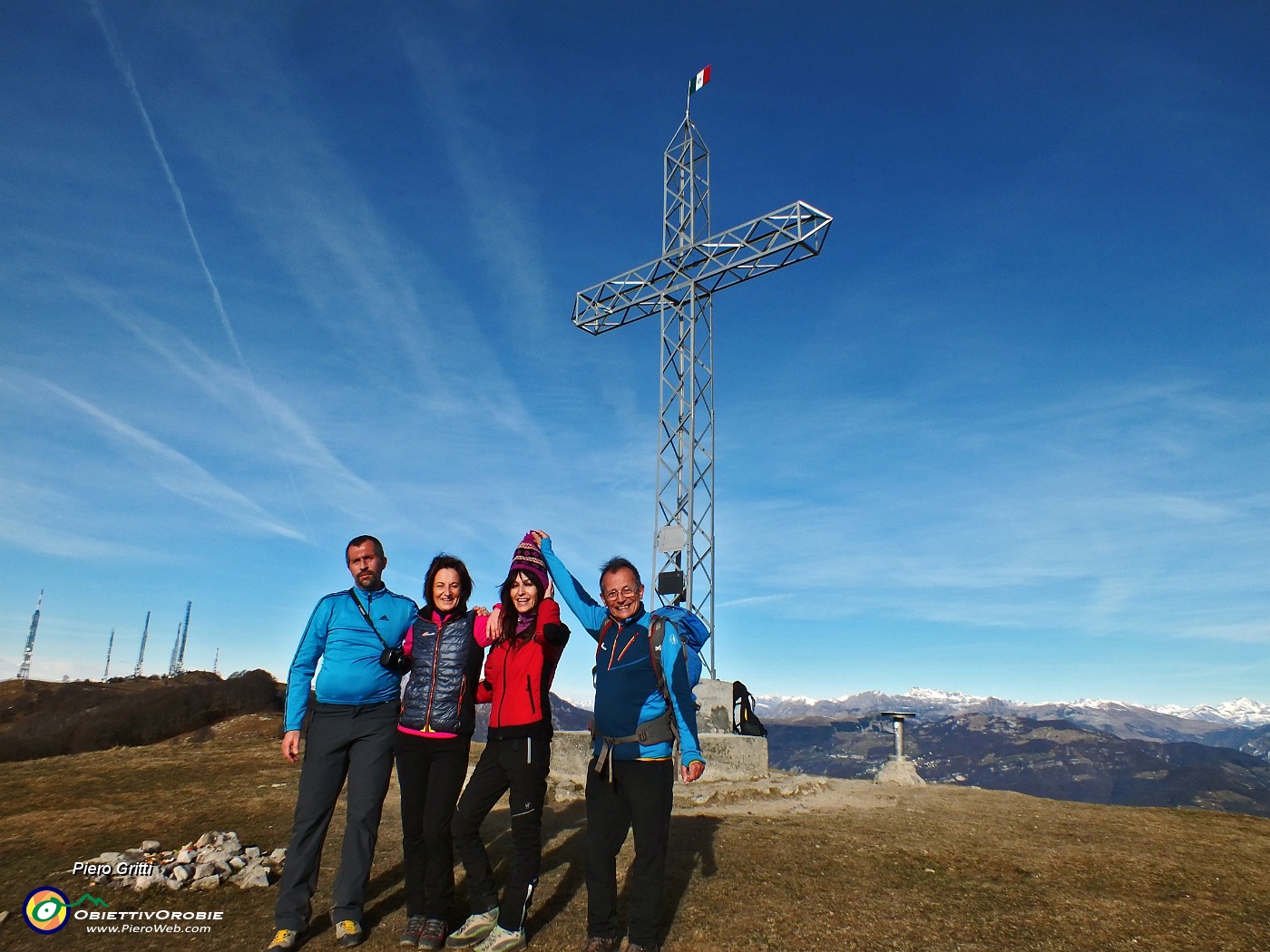 01 Monte Linzone-Albenza (1392 m).JPG